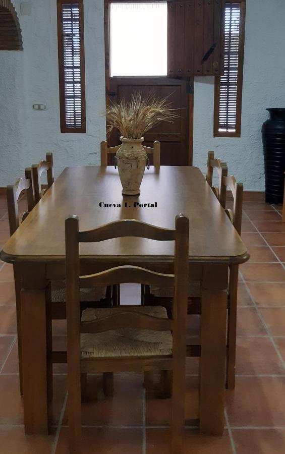 Cuevas Lourdes Villa Benamaurel Exterior photo